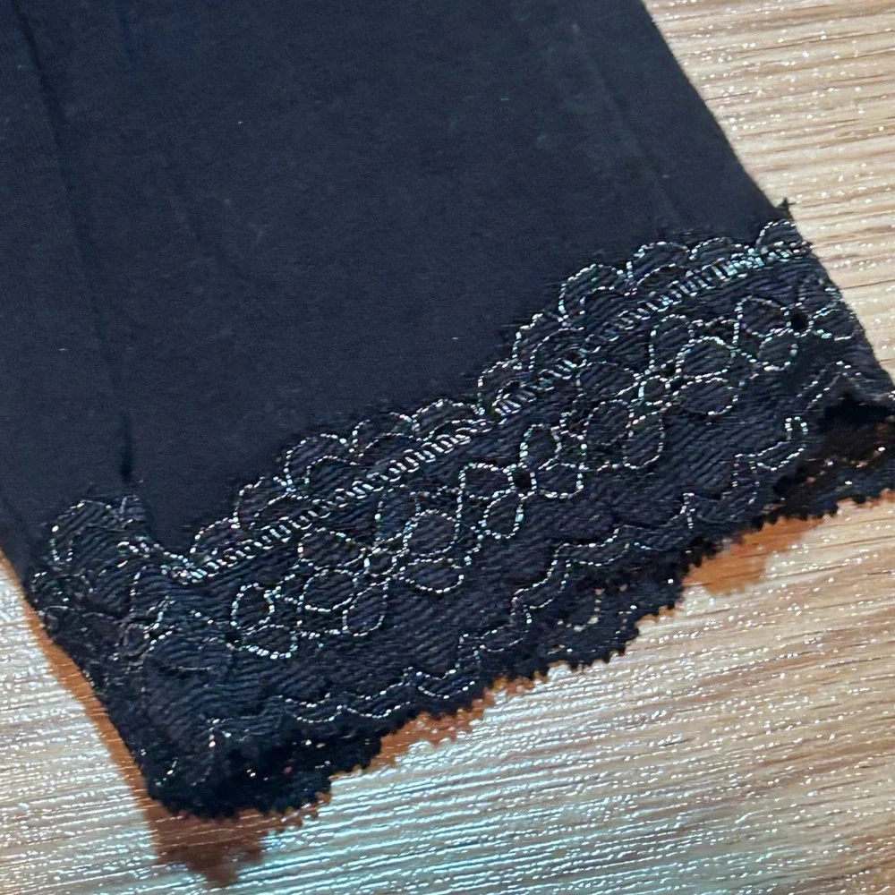 Girls Fashion Is My Passion‎ Top & Faded Glory Lace Leggings 7/8